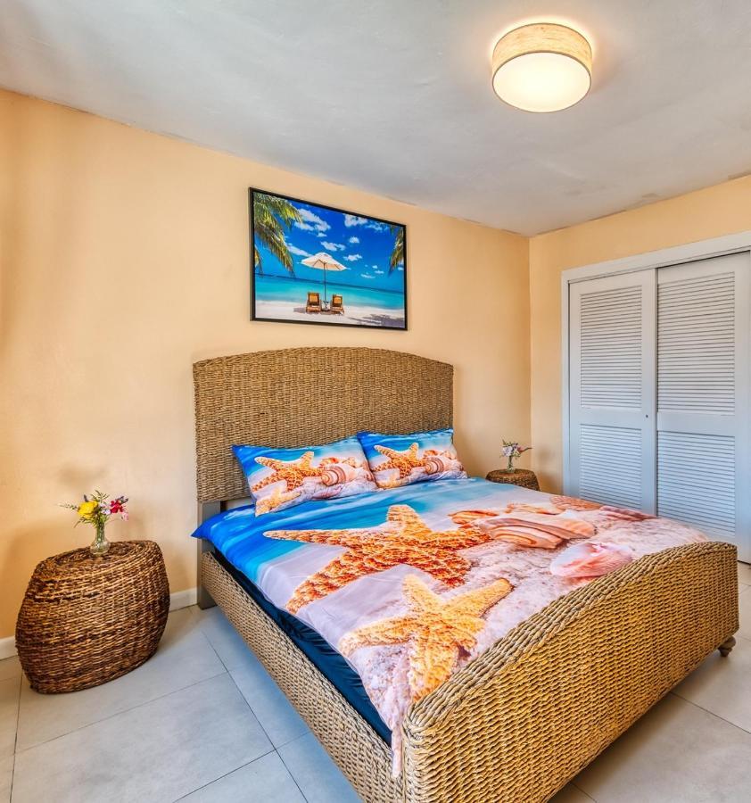 Apartment In Downtown At The Beach Nassau Exterior foto